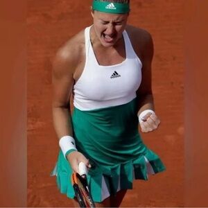 Adidas Roland Garro tennis dress core green and white  Small